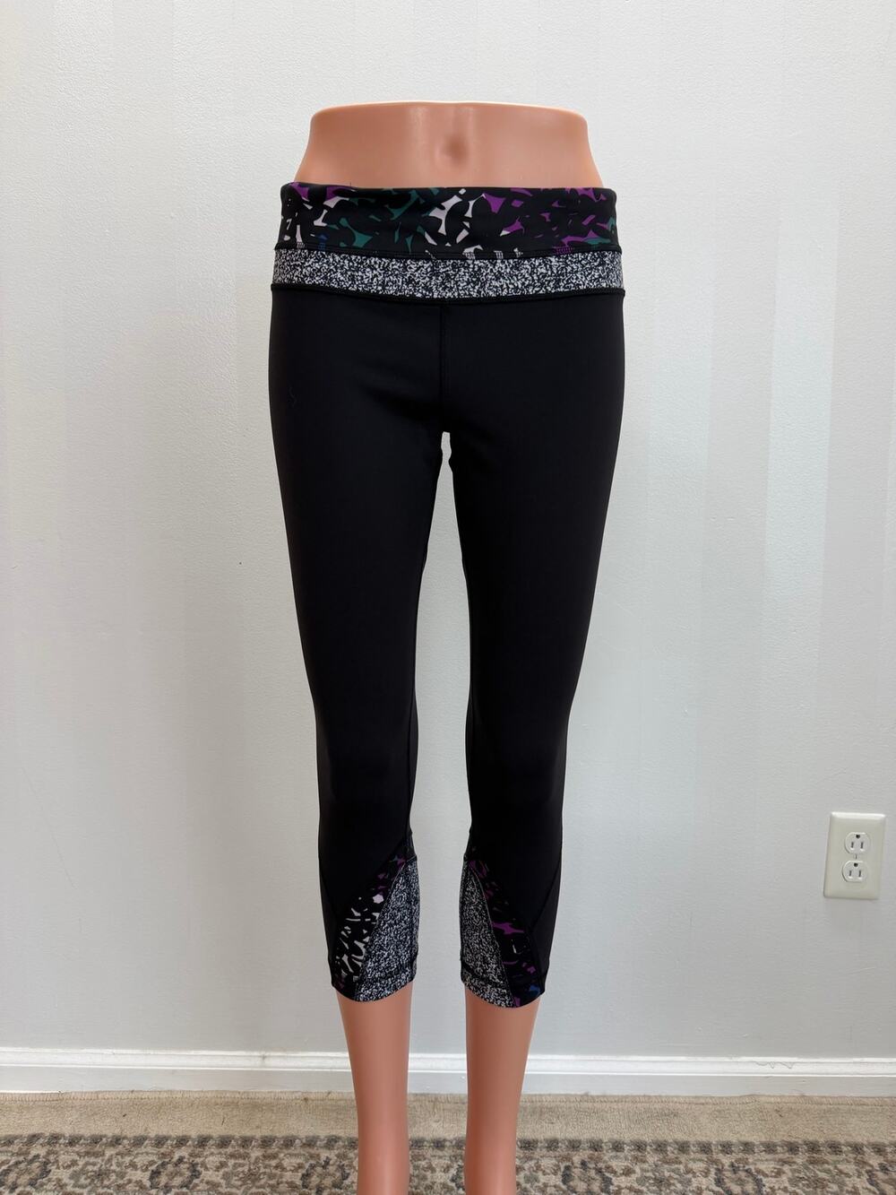 Lululemon Inspire Crop II 21” Running Leggings Sz 8